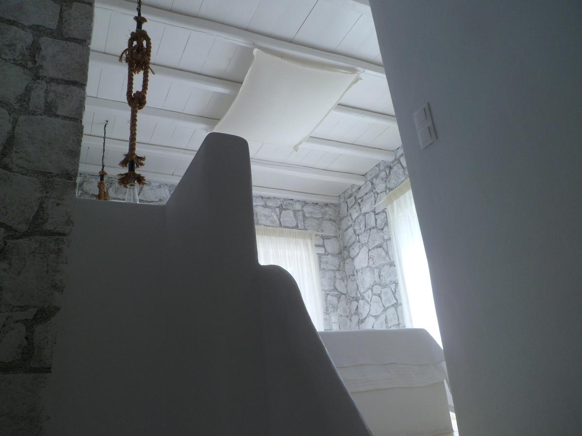 Mandrakia Milo Milo Suites מראה חיצוני תמונה